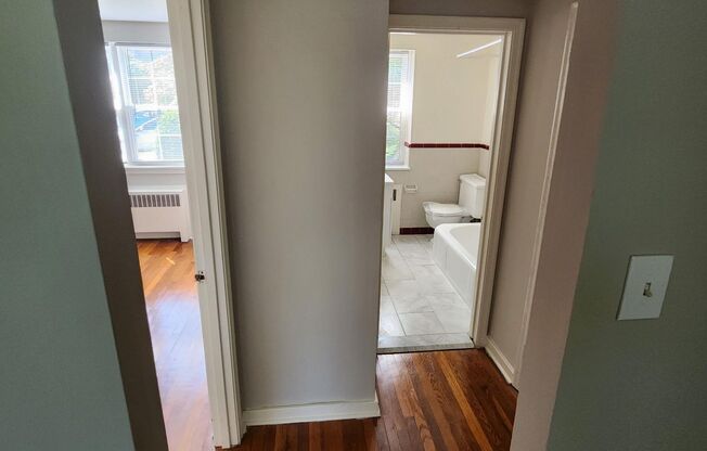 1 bed, 1 bath, 663 sqft, $2,050, Unit D-04