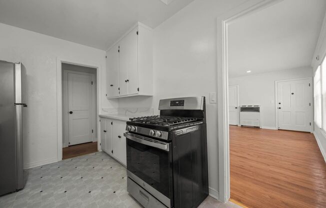 3335 W. Stocker Street