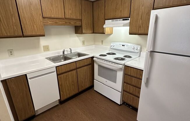 1 Bedroom 1 Bathroom Condo!