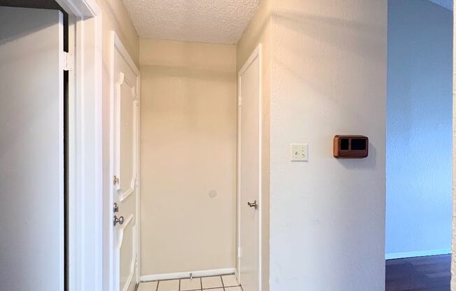 2 beds, 1 bath, $1,450, Unit Unit 325