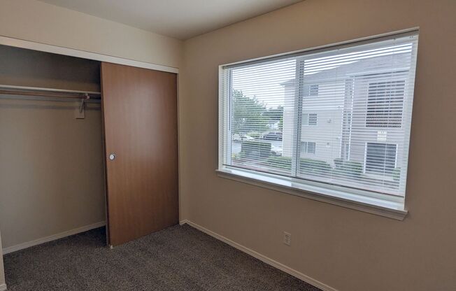 3 beds, 2 baths, 1,180 sqft, $1,625, Unit C103