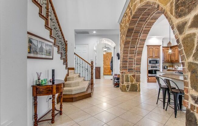 10817 DIXON BR