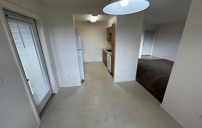 Riverton Apartments
