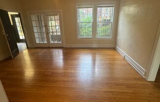 1 bed, 1 bath, $1,195, Unit Apt 5