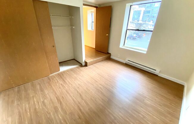 2 beds, 1 bath, 788 sqft, $2,095, Unit 208