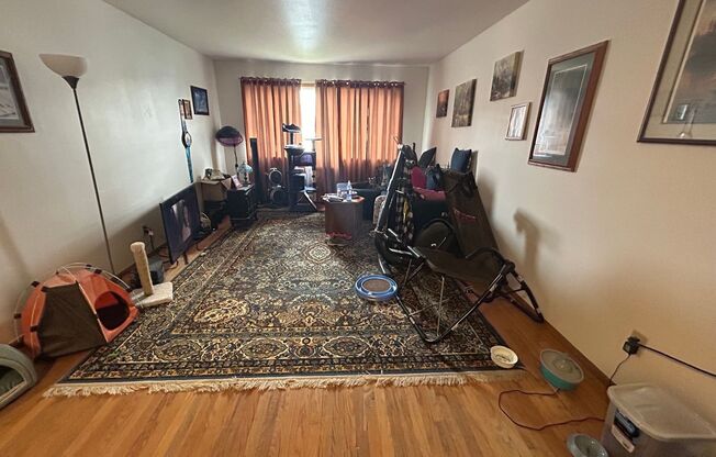 1 bed, 1 bath, $1,015, Unit 14