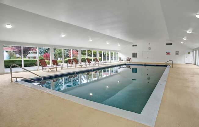 Colonial Square Indoor Pool Apartments in Bellevue, WA