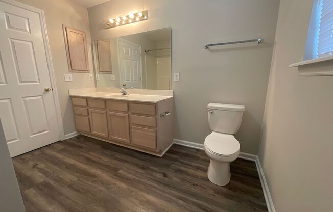 1 bed, 1 bath, 765 sqft, $1,125, Unit 2756-3