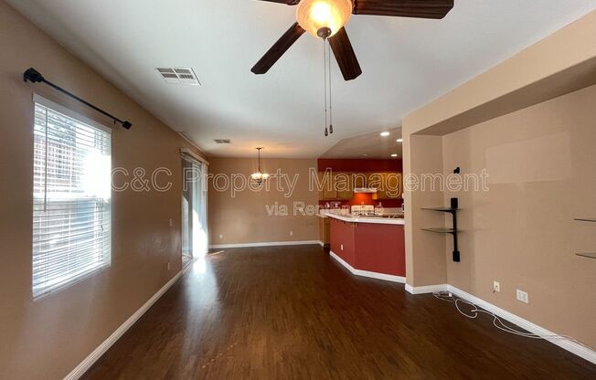 425 South Meadowbrook Drive