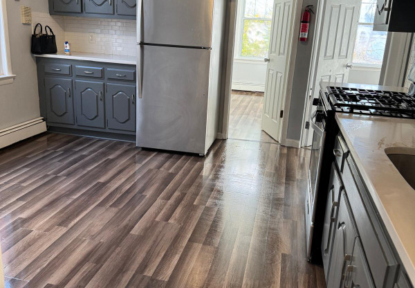 7 Story Ct, Bayonne NJ