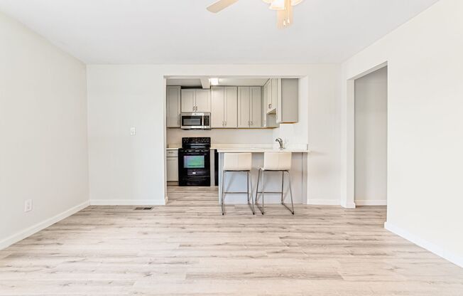 1 bed, 1 bath, $1,400