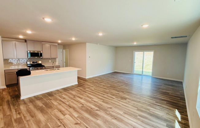 13127 HAMPTON WAY DR