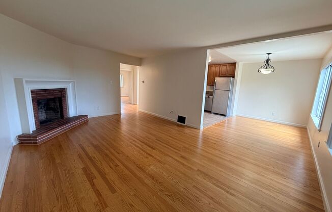 Charming Single Family House Across from McLaren Park