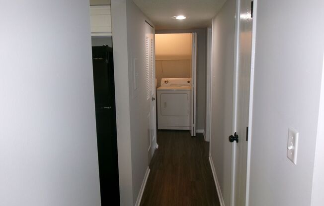 1 bed, 1 bath, 755 sqft, $1,134, Unit 5704G