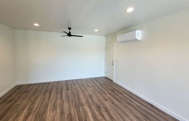 2 beds, 2 baths, 710 sqft, $2,650, Unit 20