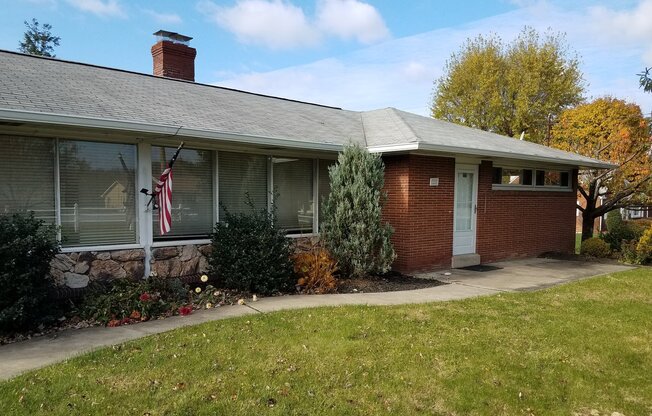 Spacious 3BR/2.5BA Home with Modern Amenities - Ready August 10th! - Montour Area School District