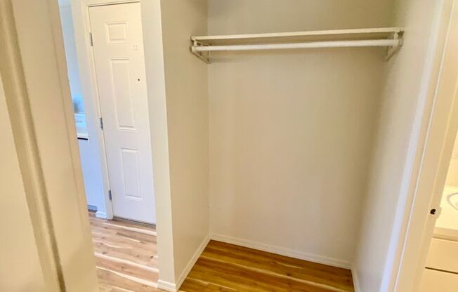 Admirals Apartments