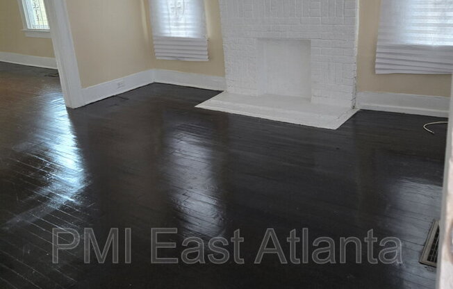 272 JOSEPH E LOWERY BLVD