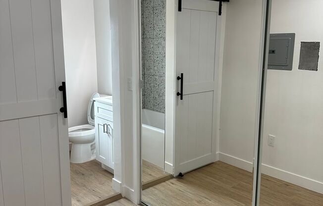 Studio, 1 bath, 620 sqft, $1,995, Unit 331