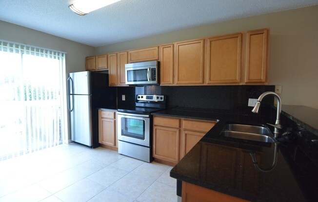 2 beds, 2 baths, $1,600, Unit # #E 109