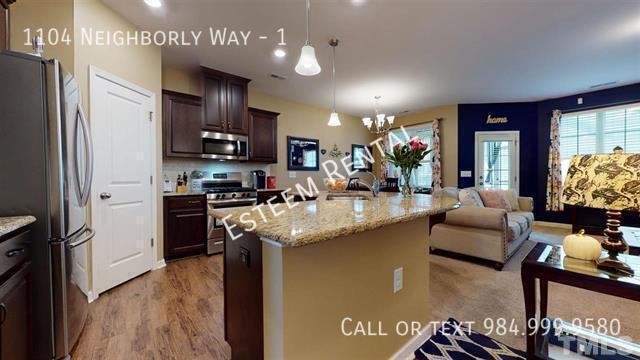 1104 NEIGHBORLY WAY