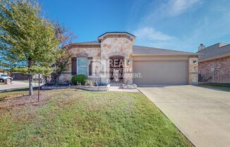 3 beds, 2 baths, $2,200