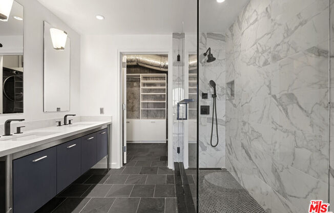 1 bed, 1.5 baths, 1,120 sqft, $4,000, Unit 1103