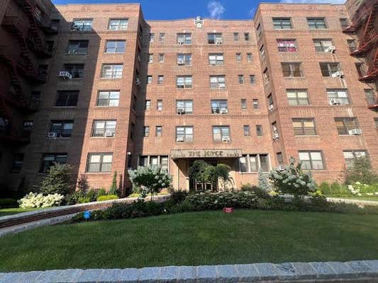 64-33 99 Street
