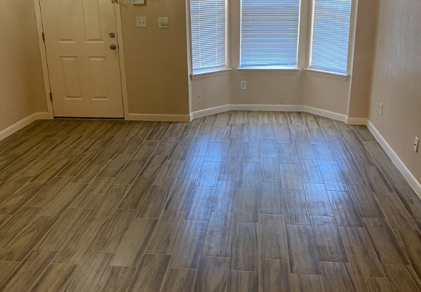 2996 TIERRA CORTEZ AVE