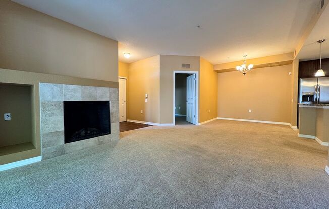 Spacious 3BD/2BA Condo - Available NOW!