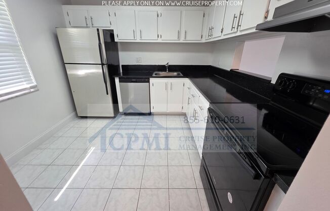 1 bed, 1 bath, 621 sqft, $1,750, Unit V111