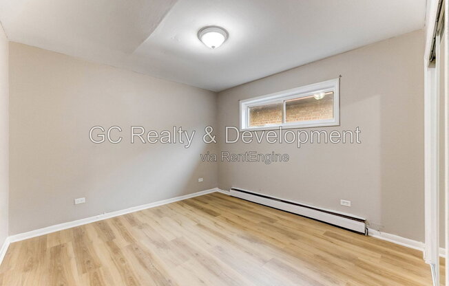 3 beds, 1 bath, 1,055 sqft, $1,695, Unit 2
