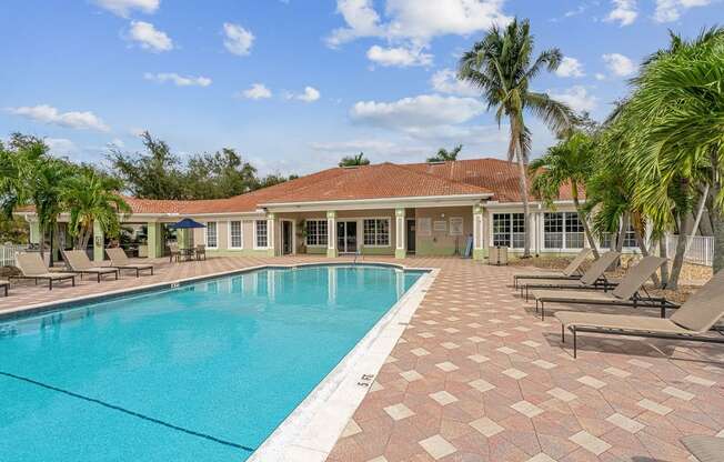 Swimming Pool | Bay Breeze Villas