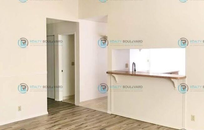 3BR/2BA Single-Story with Backyard, RV Parking, 2 car garage, close to UNR!