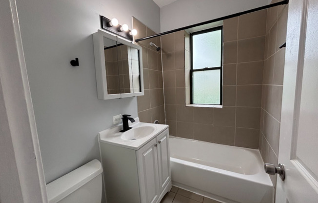 4 beds, 2 baths, $1,950