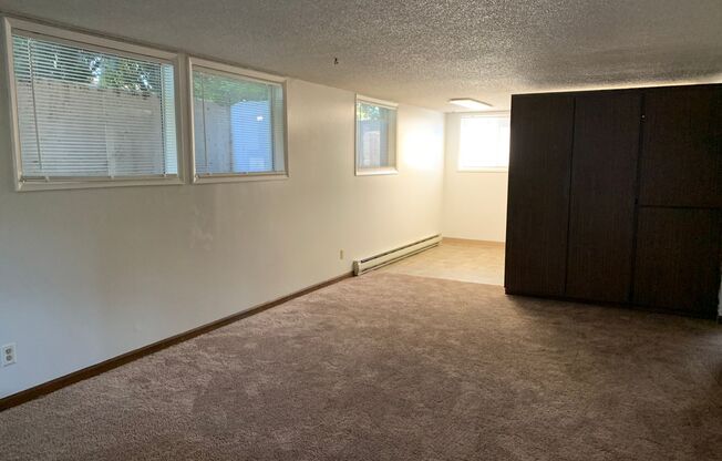 1152 17th Ave