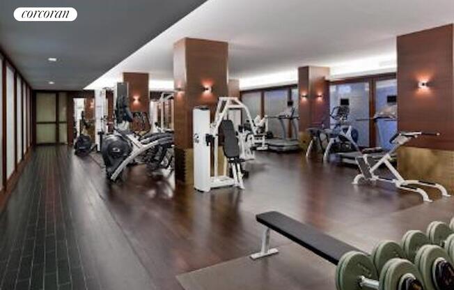 5 beds, 5 baths, 2,717 sqft, $30,000, Unit 19J