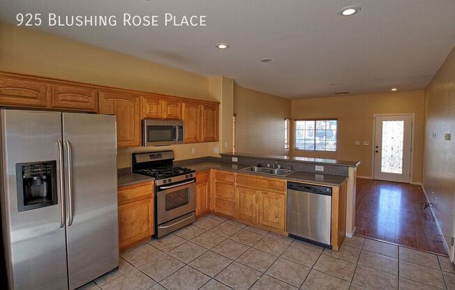 925 BLUSHING ROSE PL