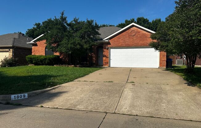 Amazing home in Farmington Estates!