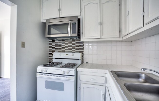 1 bed, 1 bath, 415 sqft, $1,650