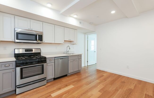 859 Vallejo LLC