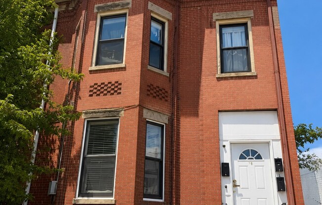 16 CROSS ST E