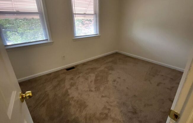 3 Bed w/ Finished Basement