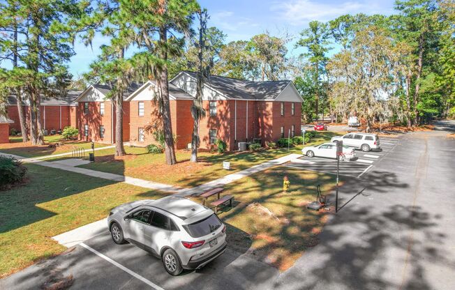 2 beds, 1 bath, 725 sqft, $1,350, Unit AAT1-C504