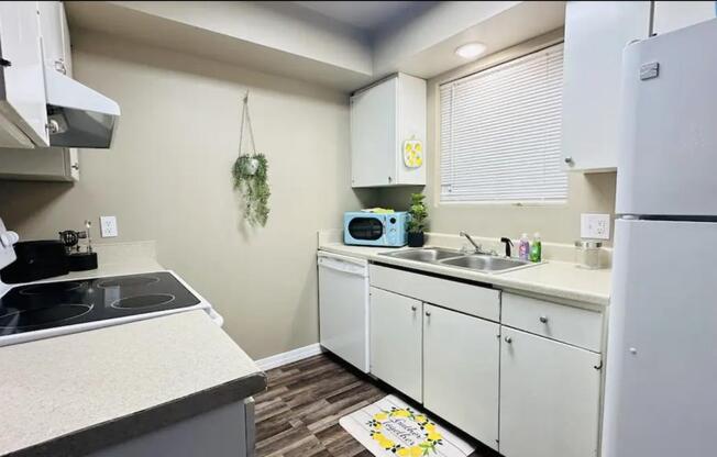 2 beds, 1 bath, 720 sqft, $1,150