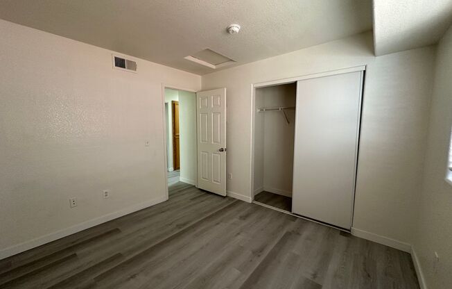 3 beds, 2 baths, $1,345, Unit # 2154