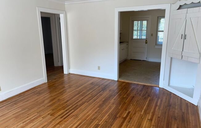 Adorable Duplex in Myers Park!