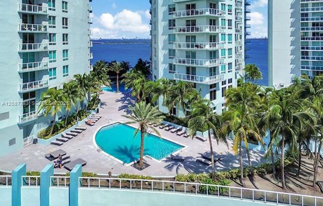2 beds, 2.5 baths, $7,600, Unit # 5103