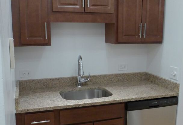 2 beds, 2 baths, 1,250 sqft, $2,850, Unit 02C