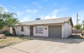 3152 N 64 DR